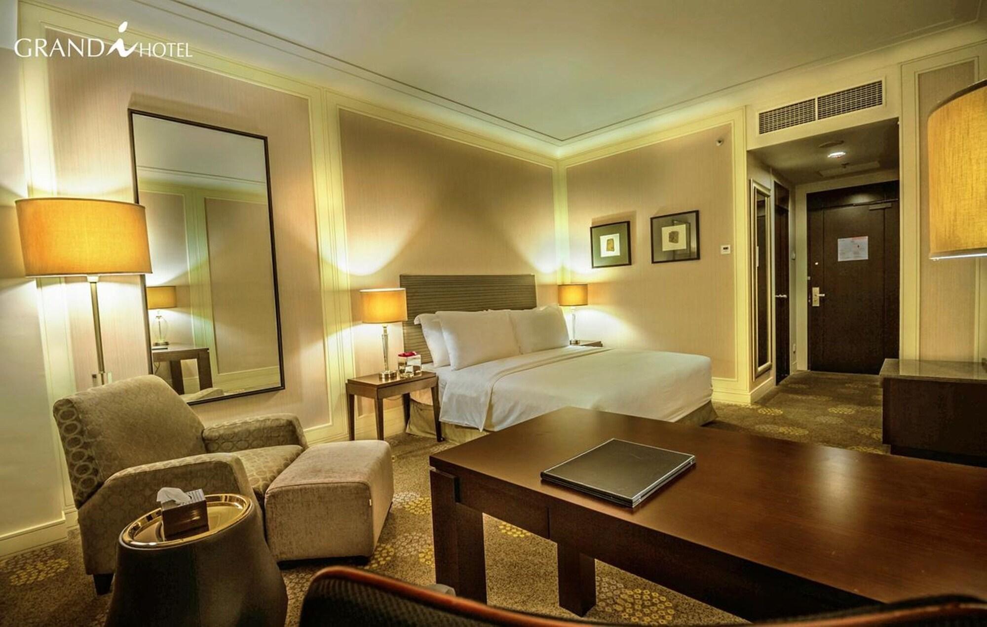 I Hotel Batam Nagoya Eksteriør bilde