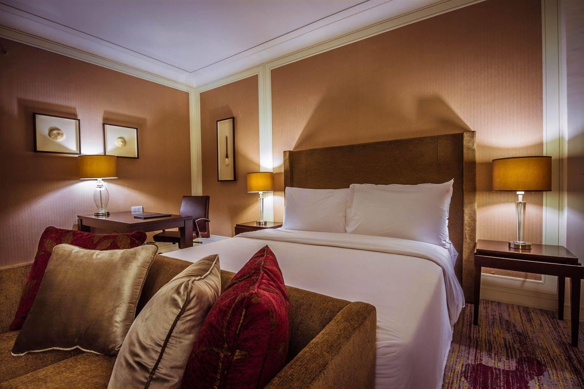 I Hotel Batam Nagoya Eksteriør bilde